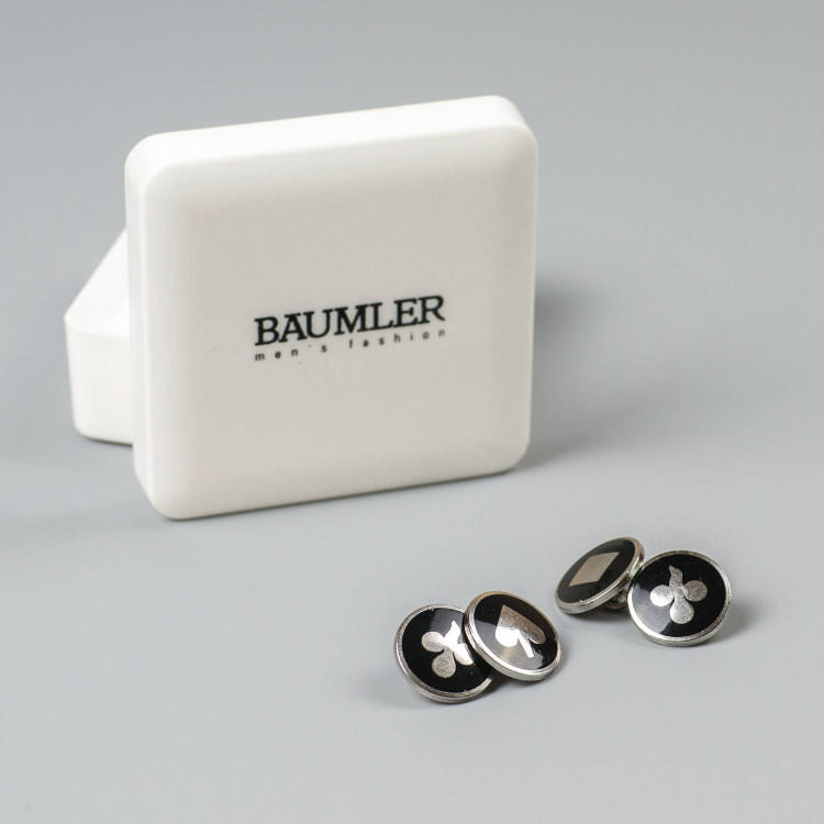 Стильные запонки с мастями карт Baumler 102297