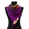 Фиолетовый головной платок с яркими цветками Marina D'este 812013