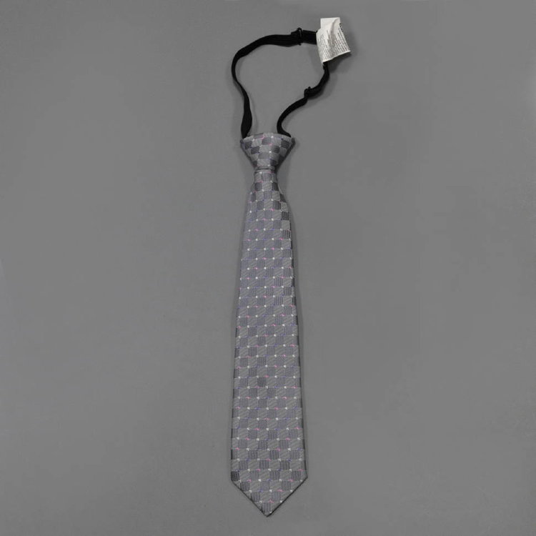 Детский серый галстук в квадрат на резинке 843484