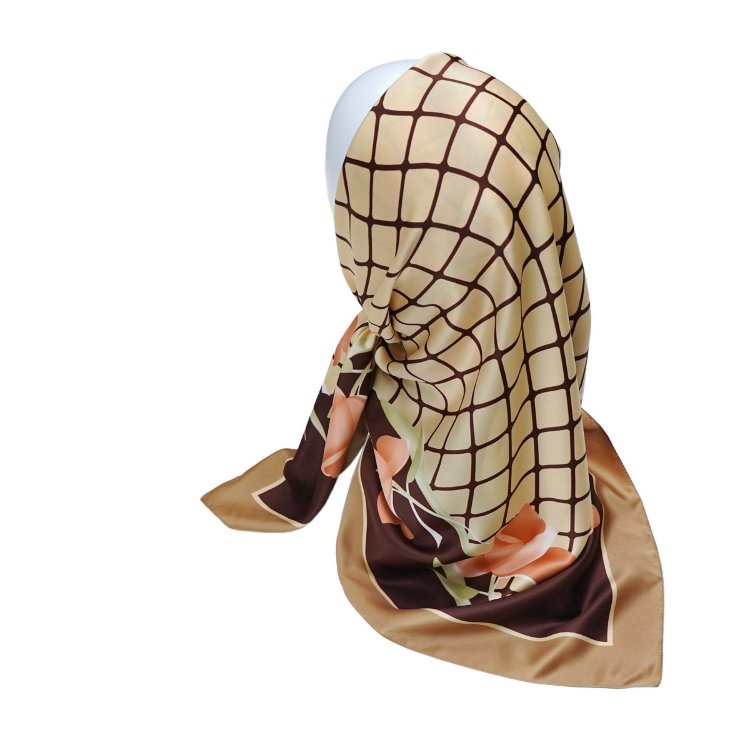 Платок в клеточку с цветочками 52387